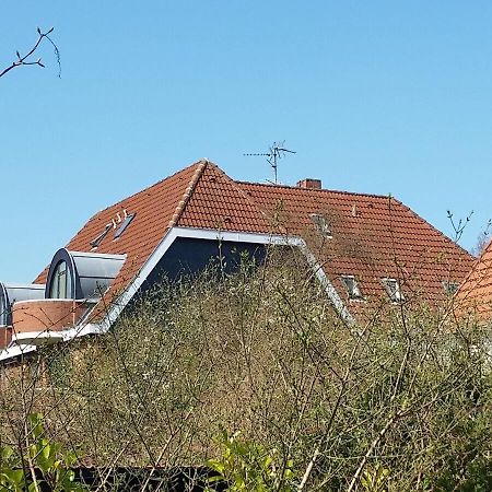 Schwalbennest Apartment Любек Екстериор снимка