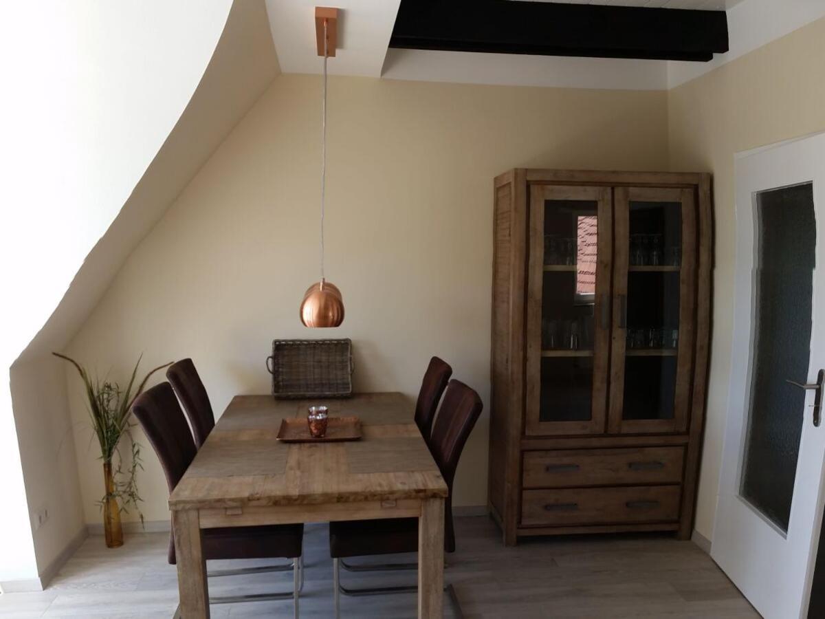Schwalbennest Apartment Любек Екстериор снимка